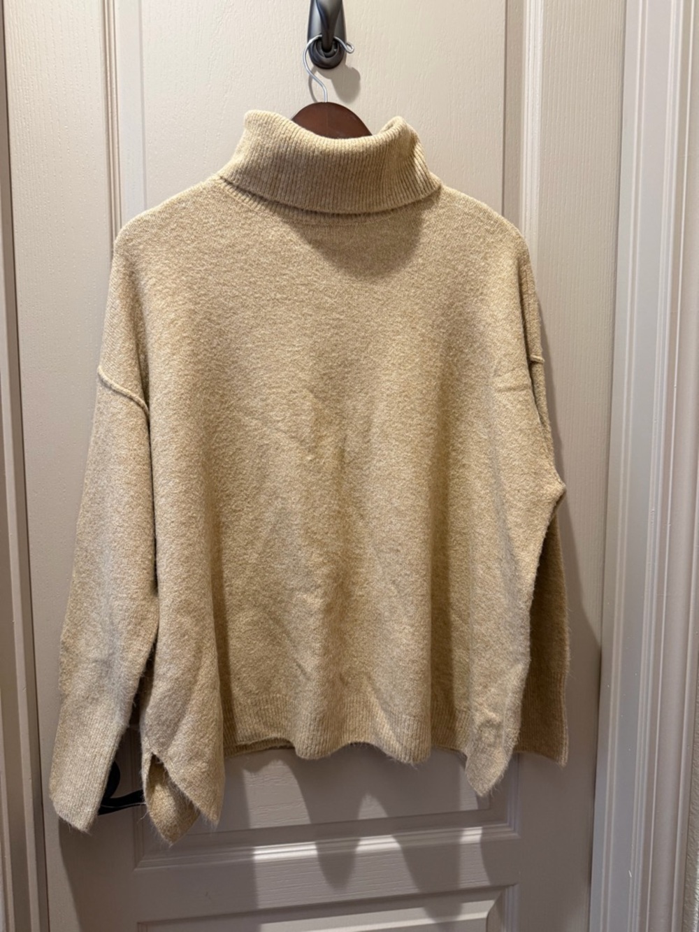 Vince Camuto Cream Turtleneck Oversized Sweater